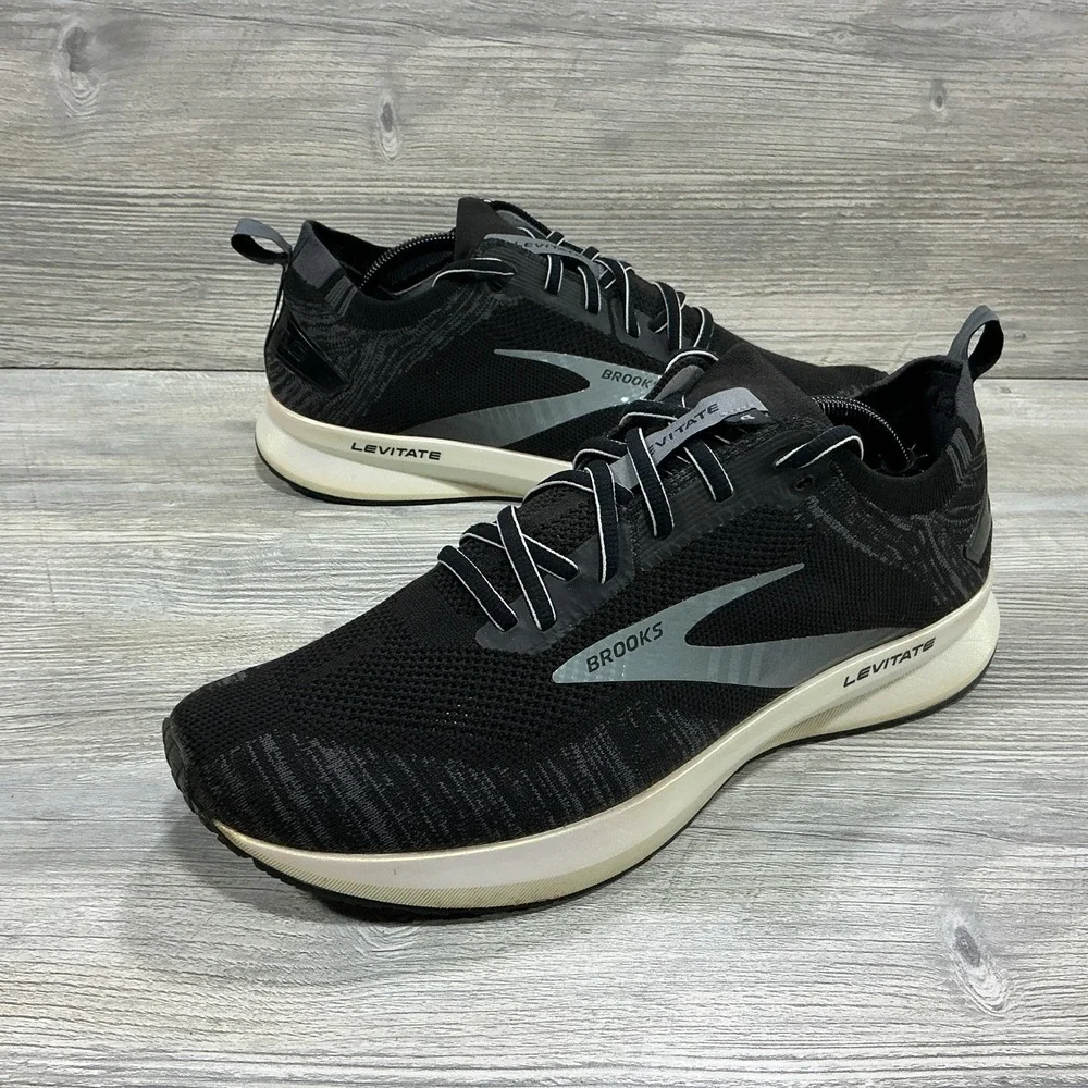 Brooks Levitate 4 1103451D012 Black Running Shoes Sneakers Men's Size 11.5 D